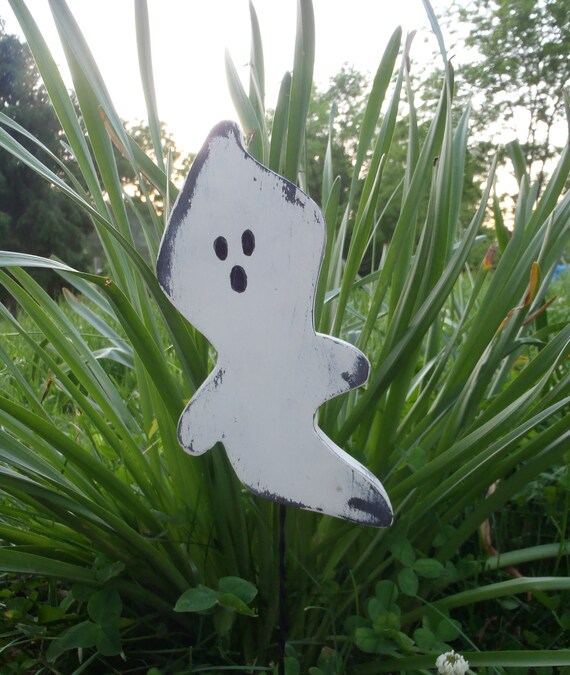 Halloween Ghosts Yard Stakes Potted Plant Decor Fall Home Accents Spooky Humor Gift Cute Outdoor or Indoor Decorative Cottage Decorations