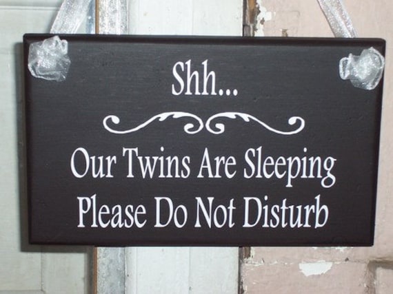 Entrance Door Sign for Family with Kids Shh Twins Sleeping Please Do Not Disturb Wood Vinyl Sign Quiet Children Kid Baby Infant Mom Sleeping