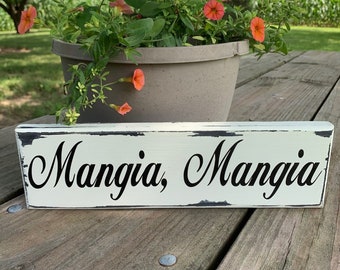 Mangia Mangia Wood Vinyl Sign Eat Eat Italian Signage Kitchen Dining Room Wall Decor or Table Accent Decoration for Parties and Gatherings