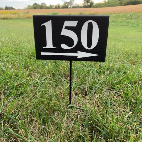 House Numbers Sign for Yard with Directional Arrow Wood Vinyl Signs for Home or Business Landscape Lawn House Entry Plaque with Stake
