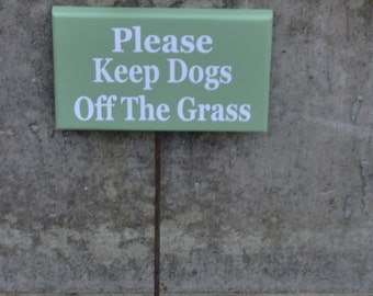 Schild 'Be Respectful Dog – Keep Dogs Off The Grass' – 20,3x30,5 Cm, Wetterfest Mit Metallpfählen