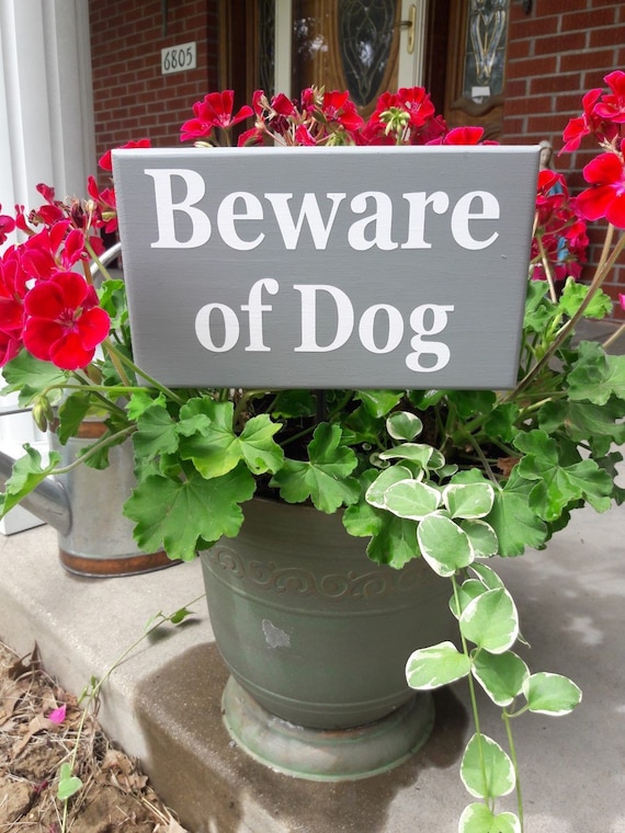 Beware of Dog Wood Vinyl Stake Sign Plaque Gray Yard Sign Porch Sign Outdoor Sign Garden Decoration Security Gray Yard Decor Dog Lover Gift