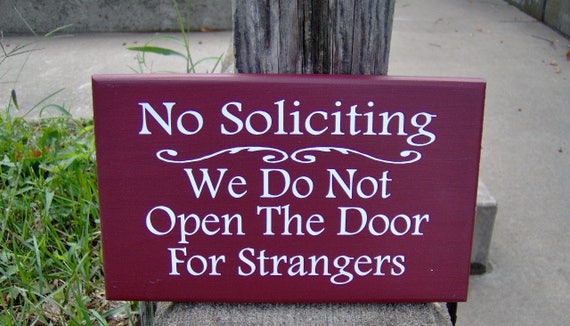 Door Sign for Homes No Soliciting We Do Not Open The Door For Strangers Wood Vinyl Plaque Exterior Wall Hanging for House or Business Decor