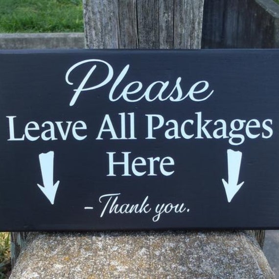 Please Leave Packages Here with Arrows Wood Vinyl Front Door Hanger Sign for Front Entryway Porch Outdoor Directional Signs Arrow Sign Yard