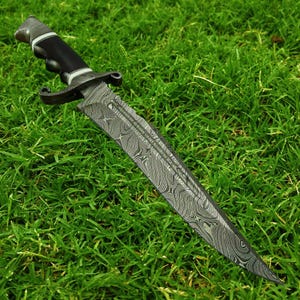 Handmade Damascus Steel Hunting Big Vintage Bowie Knife with Bull Handle knife Birthday Anniversary Wedding Gift Halloween Thanksgiving Gift