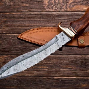Handmade Damascus Steel Hunting Big Vintage Bowie Knife with Wood Handle knife Birthday Anniversary Wedding Gift Halloween Thanksgiving Gift