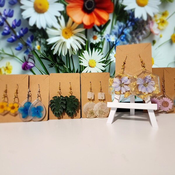 Handmade Resin earrings with dried Floral accents