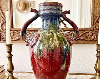 Jarrón ánfora Art Déco vintage, asa de elefante rojo sangre de buey, esmalte con efecto goteo de cobalto.