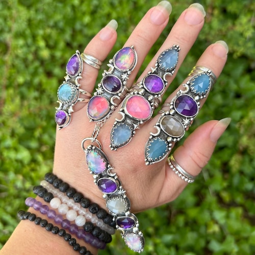 サイズ7 ラブラドライトとグレームーンストーンの月と星のリング