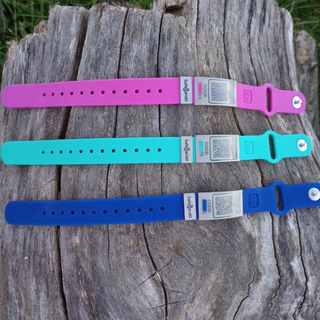 Engraved ID QR Code Bracelet Adult Medical Band Lost Alert Emergency ...