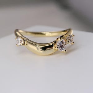 Curved Wedding Band Ring with Scattered Simulated Round diamonds Gold Vermeil Sterling Silver Ring Stackable Band Chunky fluid curved band