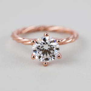 Twisted Band Moissanite Engagement Ring, Rose Gold Solitaire Ring, 1-2 CT Round Cut Moissanite Ring, Modern Promise Ring, Wedding Jewelry