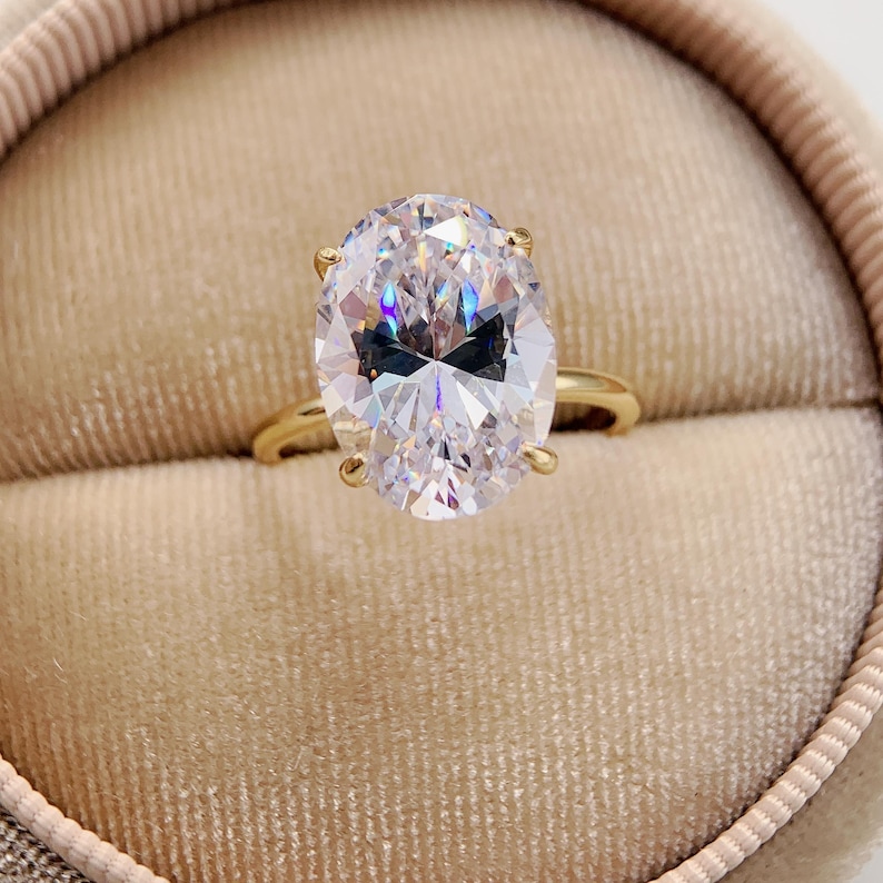 Anillo de compromiso ovalado de 2-3 quilates, anillo de viaje de oro, conjunto único de anillo de promesa de plata, anillo de boda, anillo solitario con diamante simulado, regalo para ella imagen 3