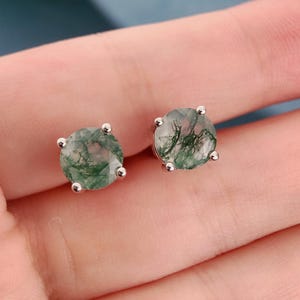 5mm-8mm Dainty Moss Agate Stud Earrings – Classic 4-Prong Basket Setting | Round Green Stone | Push Back | Sterling Silver or Gold Vermeil