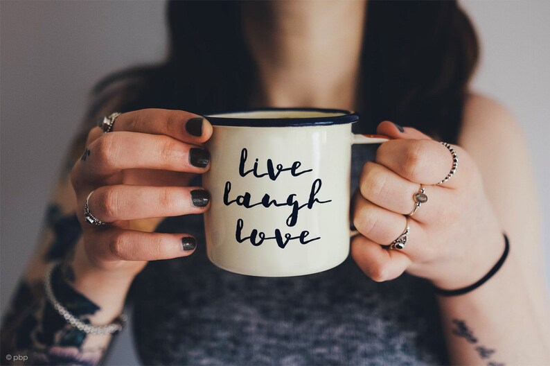 Cute Font Realities Brush Font Modern Calligraphy Commercial font Script Font