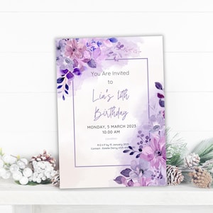 Modelo de convite de aniversário personalizável com flores vibrantes em roxo