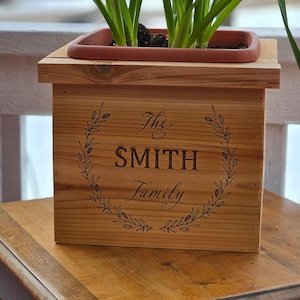 Family Name Gift, Personalized Planter Box, Custom Wood Planter Box