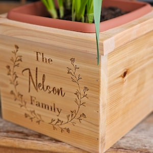 Outdoor cedar Box, Custom Planter, Garden Box, Gardener Gift, Personal Planter Box