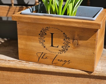 Cedar Planter Box - Outdoor Garden Box- liner included.