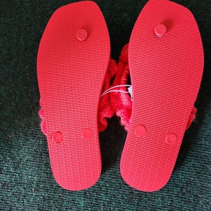 Women Crochet Embellished Flip Flops Size 8