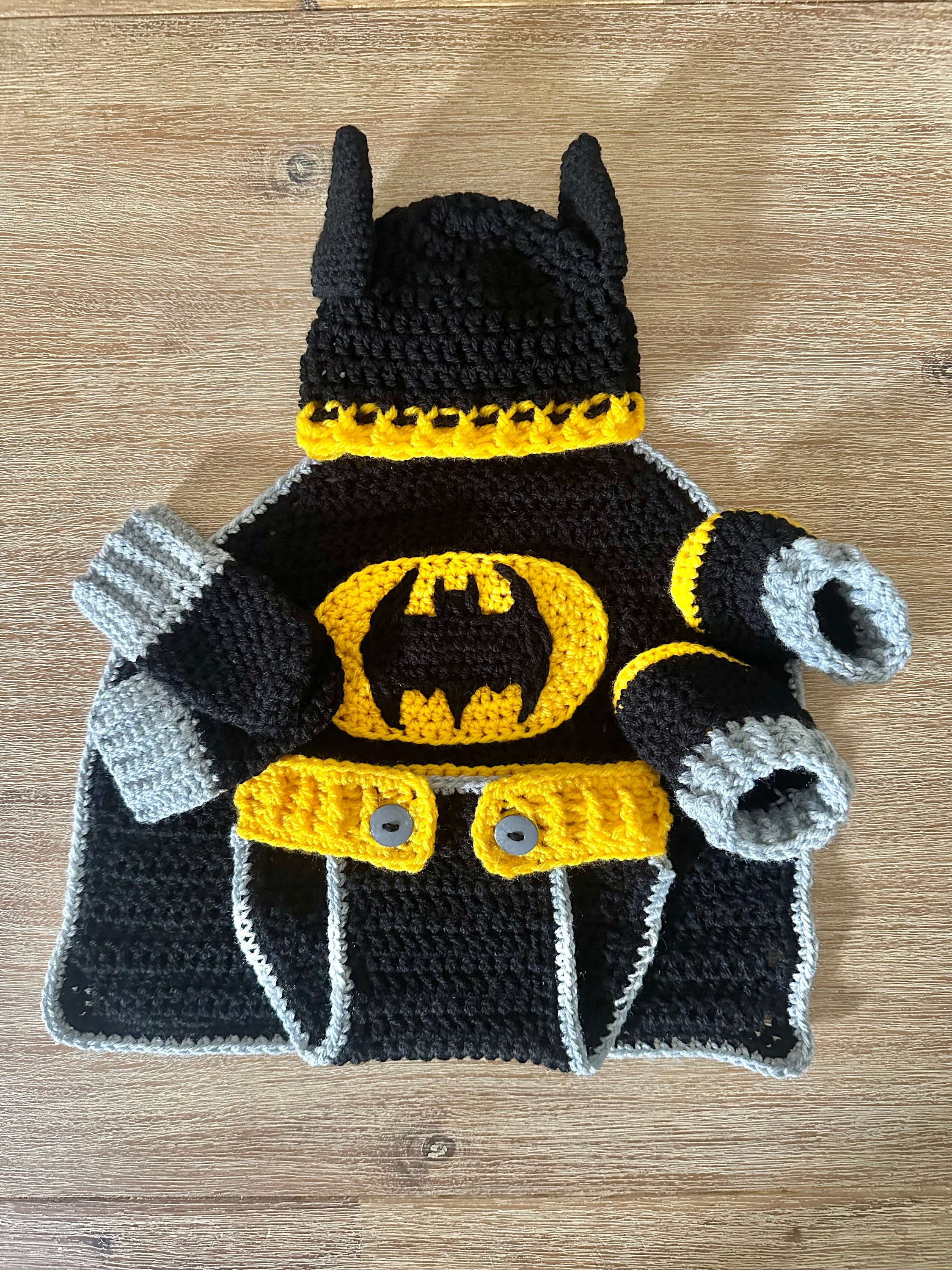 Crochet Bat Superhero Baby Set Pattern (PDF Download) Mittens