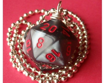 Dungeons and Dragons - D20 Die Pendant - Velvet Black - Geek Gamer DnD Role Playing RPG