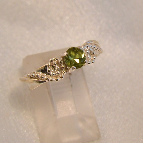 Forest Sprite - Tourmaline gemstone ring