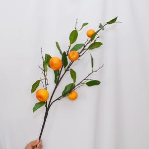 Artificial Orange Fruit Branch, Faux Citrus Tree Stem with Realistic Leaves, Orange for Kitchen Floral Decor, Table Arrangement Centerpiece