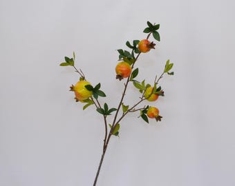 Artificial Pomegranate Branch, Faux Pomegranates with Green Leaves, Realistic Floral Stem for Home Decor, Wedding Arrangement Centerpiece