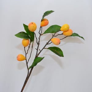 Artificial Loquat Fruit Branch, Faux Loquat Stem with Yellow-Orange Fruits, Realistic Home Decor, Floral Arrangement, Wedding Centerpiece