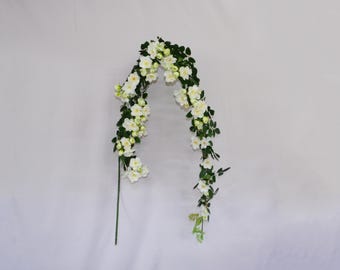 Artificial Rose Vine with Leaves, Climbing Gardenia Wreath, Hanging Flower Vines, Floral Decorations, Rose Wall Hangings, Wedding Decoration