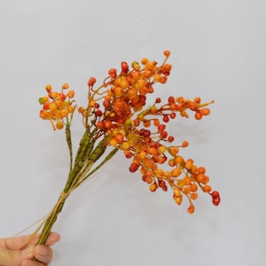 Artificial Orange Berry Bouquet, Faux Berry Stems for Fall Home Decor, Autumn Wreath, Rustic Centerpieces, Floral Arrangements, Indoor Plant