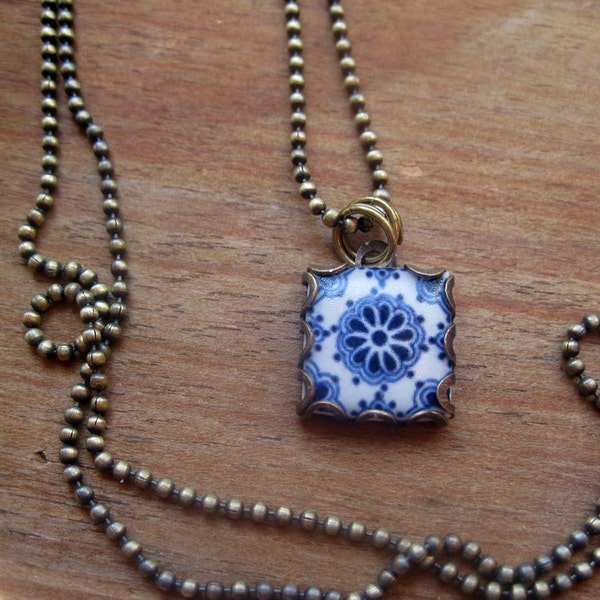 Vintage Mexican Casa Luna Carved Stone Necklace