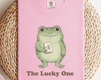 Frog Mahjong Shirt, Funny Mahjong Player Gift, Cozy Retro Tee, Cottagecore Graphic T-Shirt, Board Game Humor