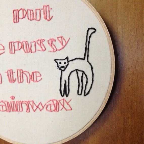 Schlussel Und Peele Setzen Die Pussy Auf Der Chainwax Zitat Etsy