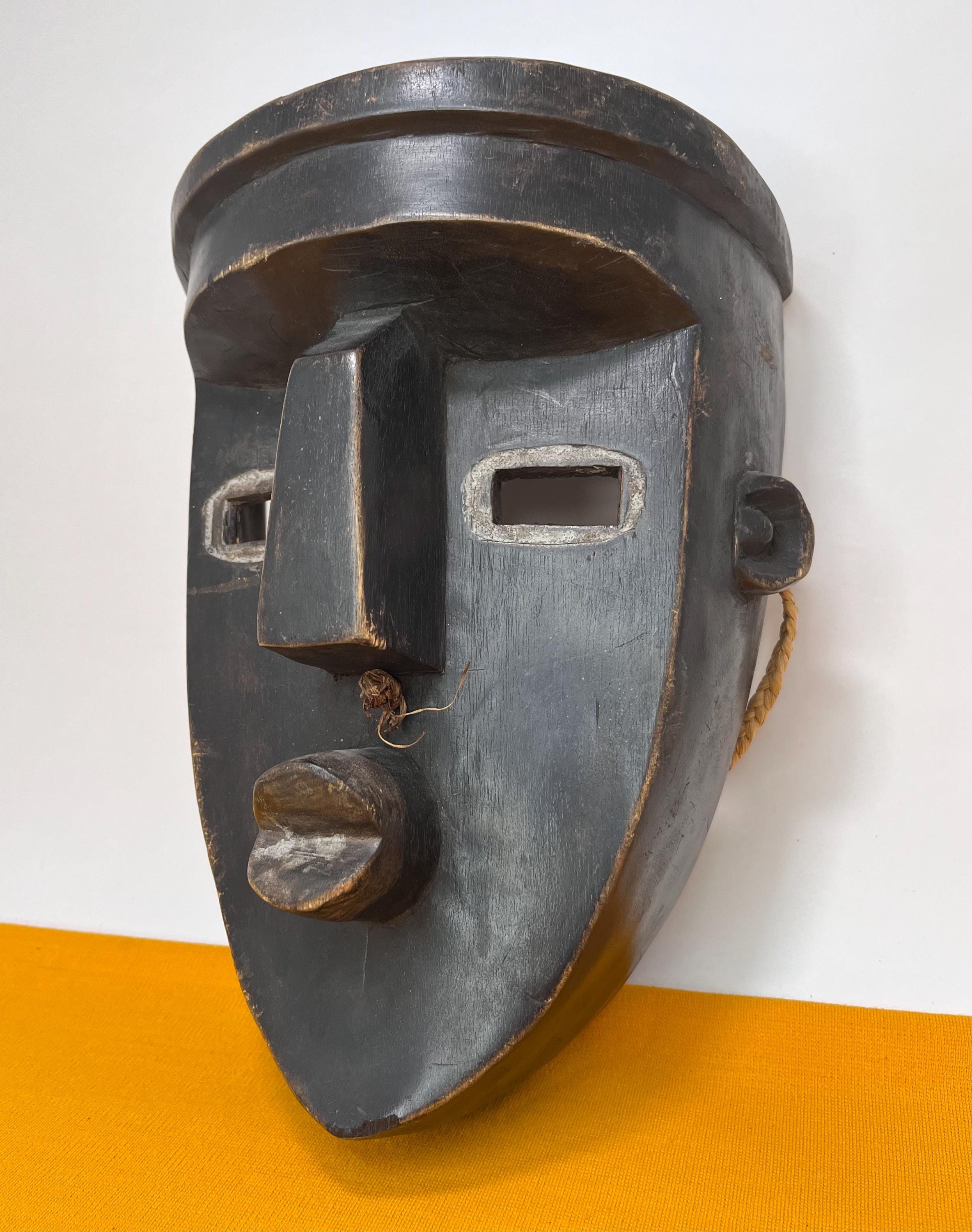 Lwalwa masks - Etsy 日本