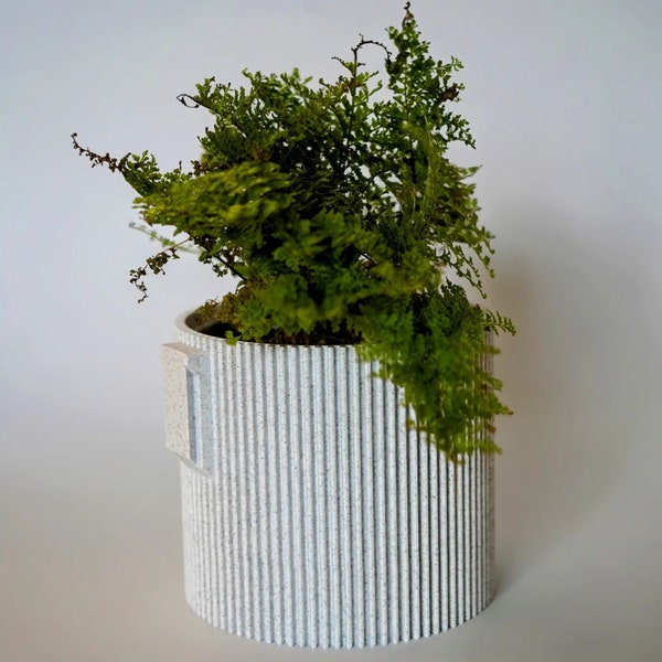 Wall mounted planter with hidden removeable drip tray and nursery pot insert  (vertical bars design)