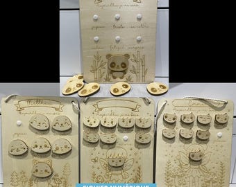 May include: Three wooden boards with different designs for children to express their feelings. Each board has a different character, including a panda, a fairy, and a fox. The boards have the text "Aujourdhur je me sens" which translates to "Today I feel" in English.