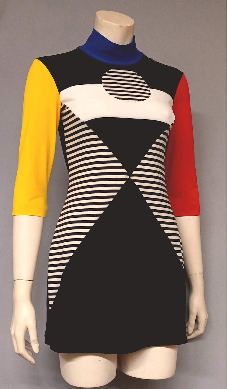 60s Space Age Mod Colorblock Mini dress Op art Mid Century Atomic psychedelic vintage style knitwear Black White Stripes Tri color 3/4 sleeve