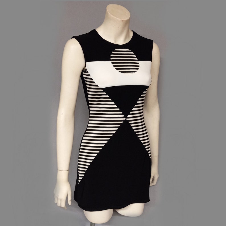 60s Space Age Mod Colorblock Mini dress Op art Mid Century Atomic psychedelic vintage style knitwear Black White Stripes Sleeveless