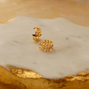 Cerchi delicati - Riempiti in oro 14k - Piccoli cerchi