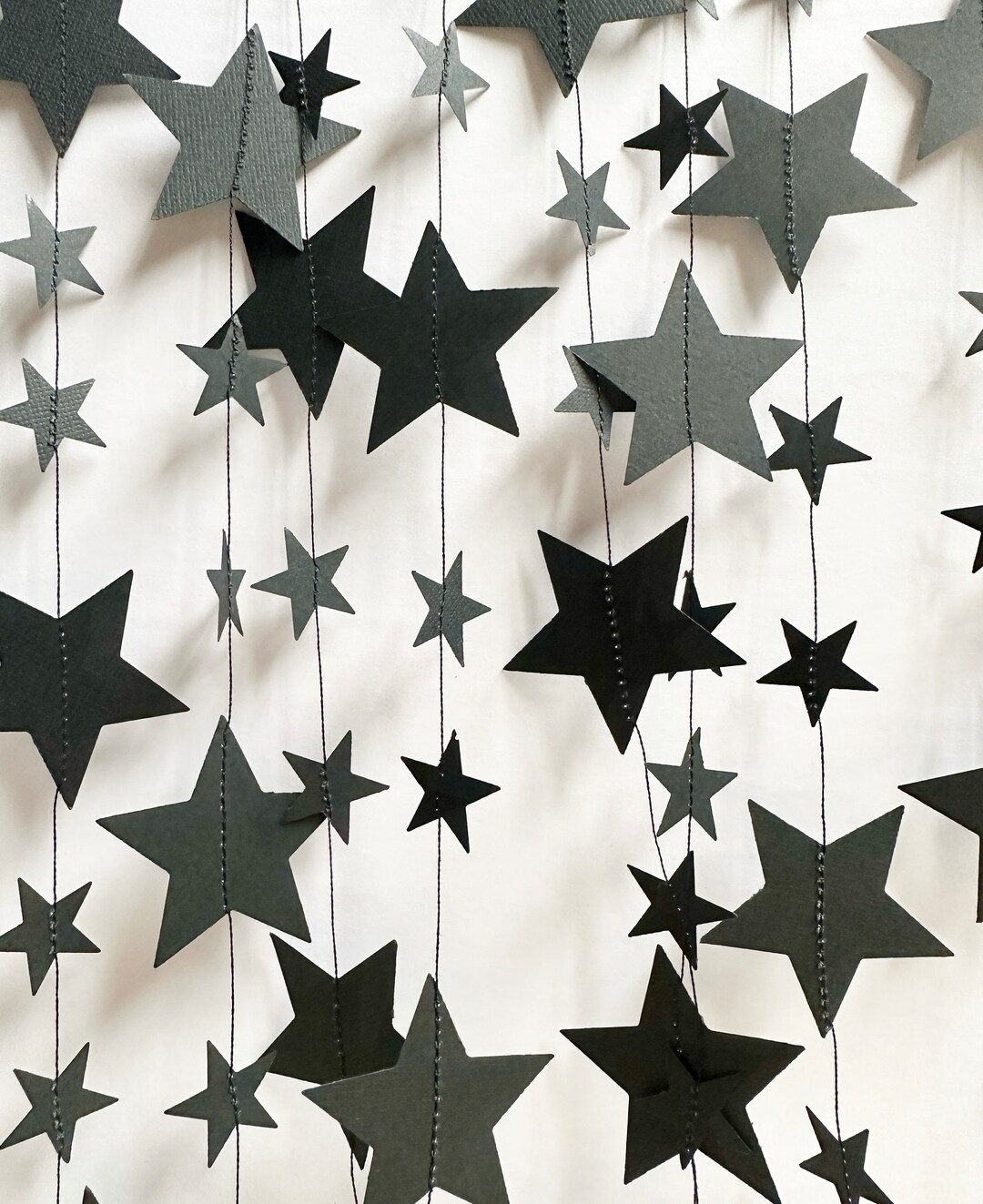 Black Star Garland: Gothic Halloween Party Decor (12 1/2 Feet) - Etsy