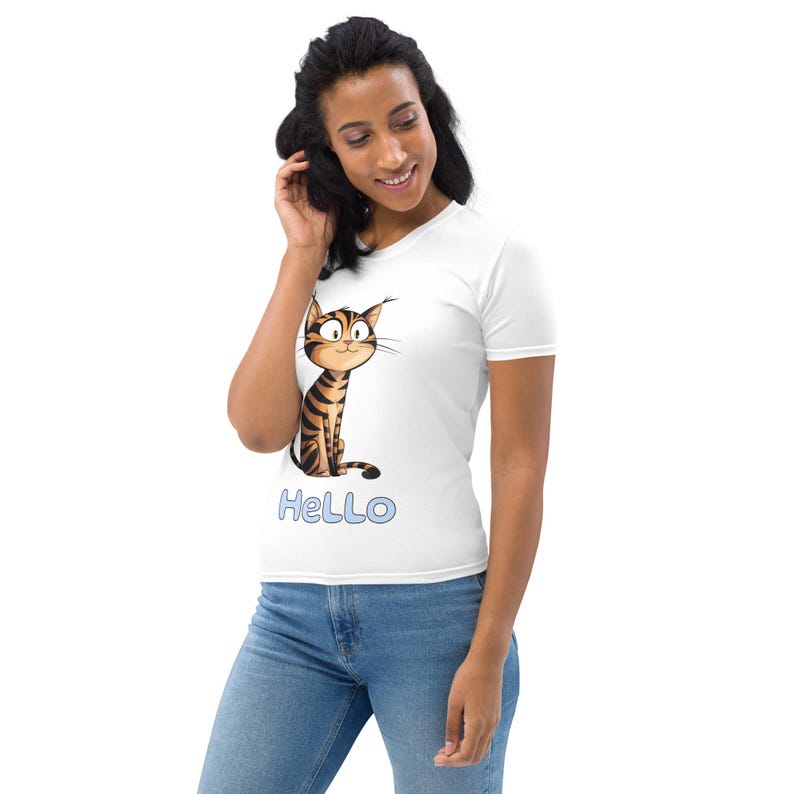 hello kitty Women's T-shirt