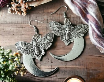 pendientes acero inoxidable plata mariposa polilla astrología estilo gótico boho gabinete de curiosidades borla taxidermia ouija