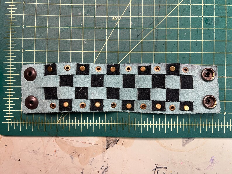 Leather Checkerboard Cuff Turquoise Stars Like Dolls Kill Hot Topic image 5