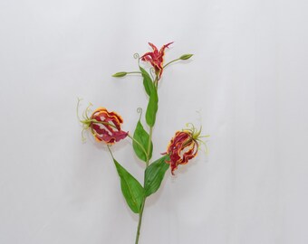 Artificial Gloriosa Lily Stem, Faux Flame Lily Flower, Real Touch Flower, Vibrant Red Floral Decor, Home Flower Arrangement, Wedding Styling