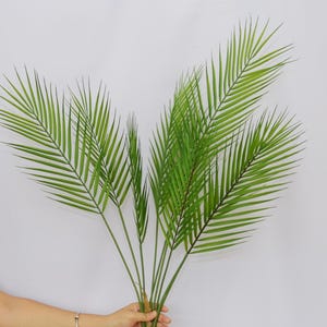 Artificial Palm Leaf Branch, Tropical Greenery for Home Decor, Realistic Faux Palm Stem, Indoor Palm Leaf Plant, Wedding Floral Arrangement