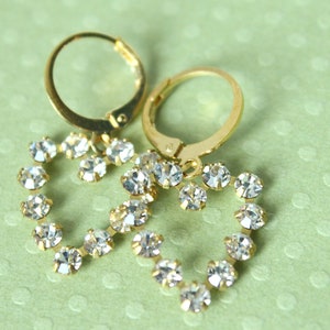 Vintage Heart Earrings - Clear Crystal - Gold Plated Leverback Earwires