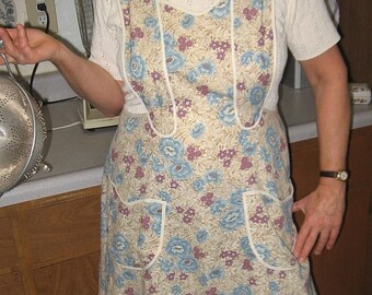 Dutch Girl Country Apron Special Orders Only