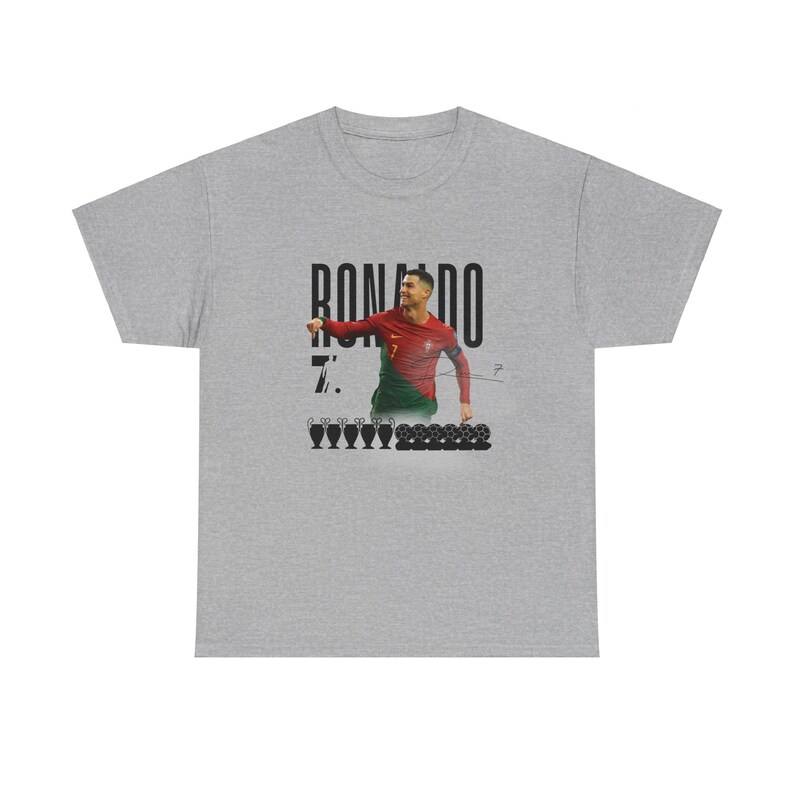 Cristiano Ronaldo T-Shirt, Portugal EURO Shirt, Soccer Player Gift, Vintage Tee Retro Soccer Kit, Man United Real Madrid Al Nassr Jersey Kit Sport Grey